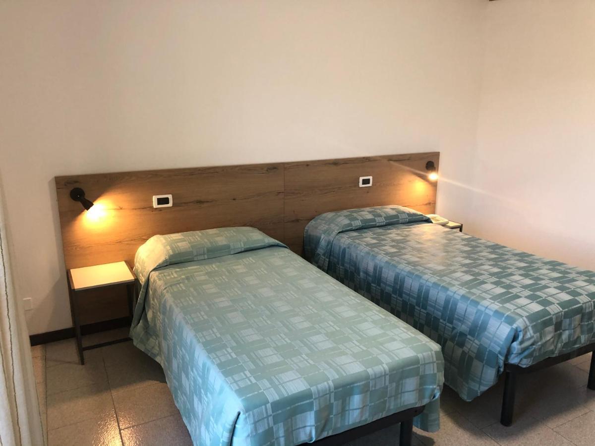 Albergo Ristorante La Greppia Montedivalli Chiesa Εξωτερικό φωτογραφία