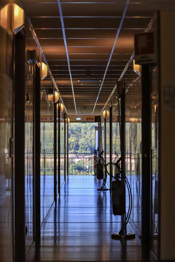 Albergo Ristorante La Greppia Montedivalli Chiesa Εξωτερικό φωτογραφία