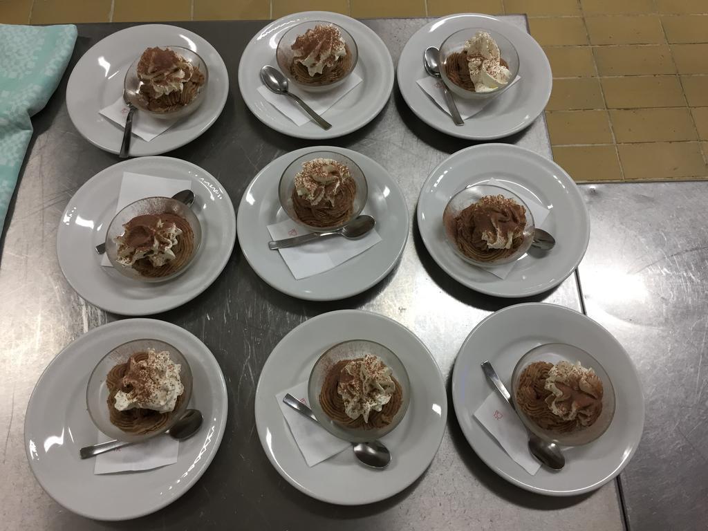 Albergo Ristorante La Greppia Montedivalli Chiesa Εξωτερικό φωτογραφία