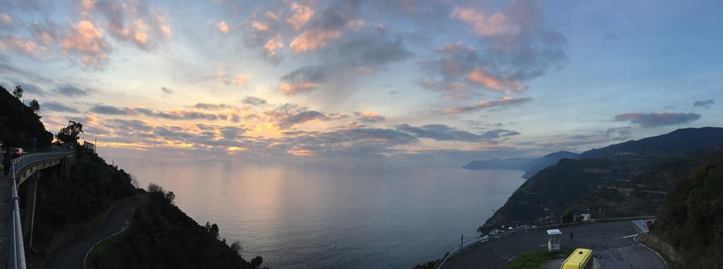 Albergo Ristorante La Greppia Montedivalli Chiesa Εξωτερικό φωτογραφία