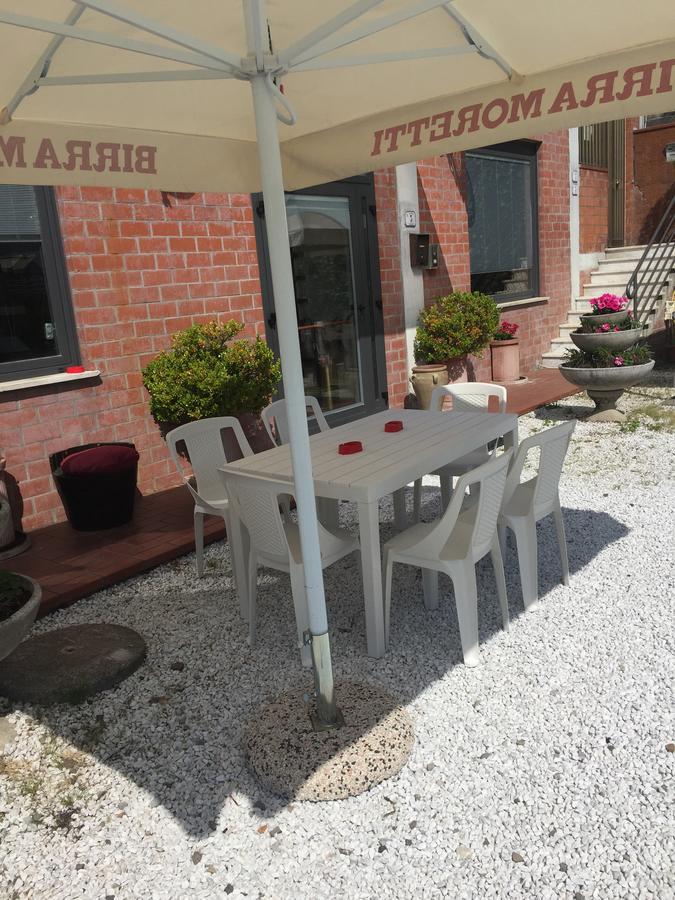 Albergo Ristorante La Greppia Montedivalli Chiesa Εξωτερικό φωτογραφία
